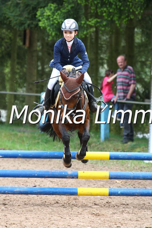 004M2247_Messner_Sophia_Stilspring WB.JPG